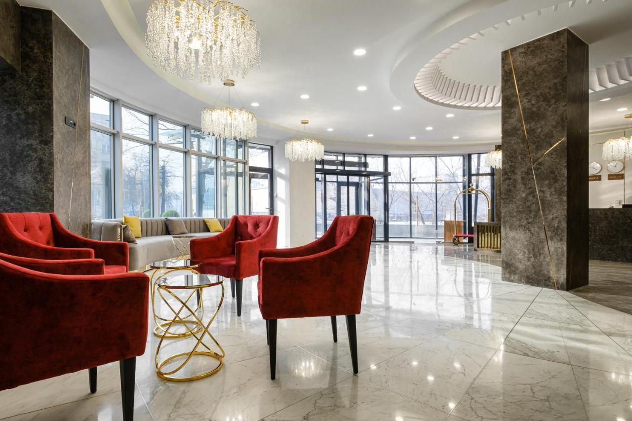 Grand Mildom Hotel Almaty Ngoại thất bức ảnh