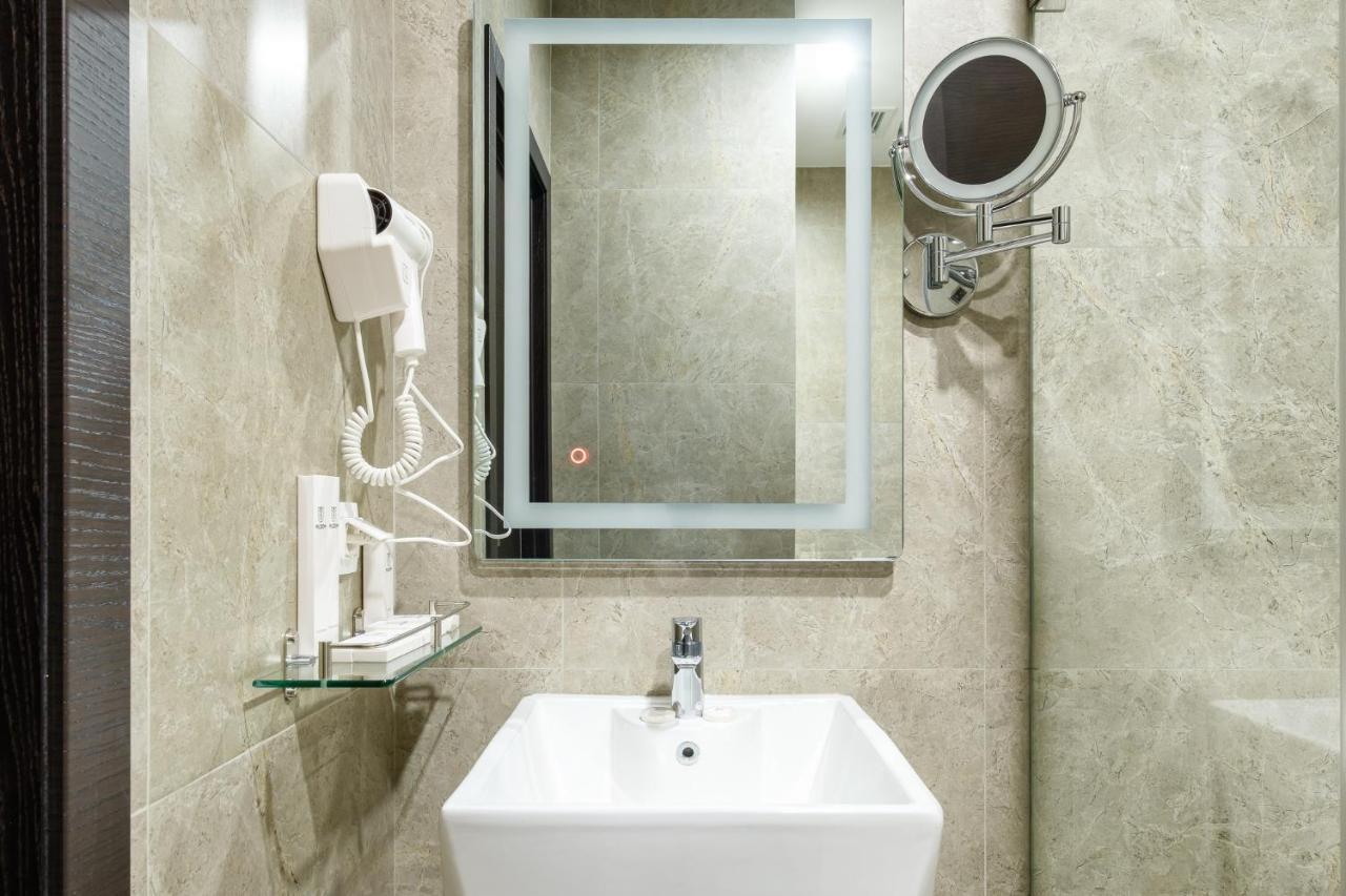 Grand Mildom Hotel Almaty Ngoại thất bức ảnh