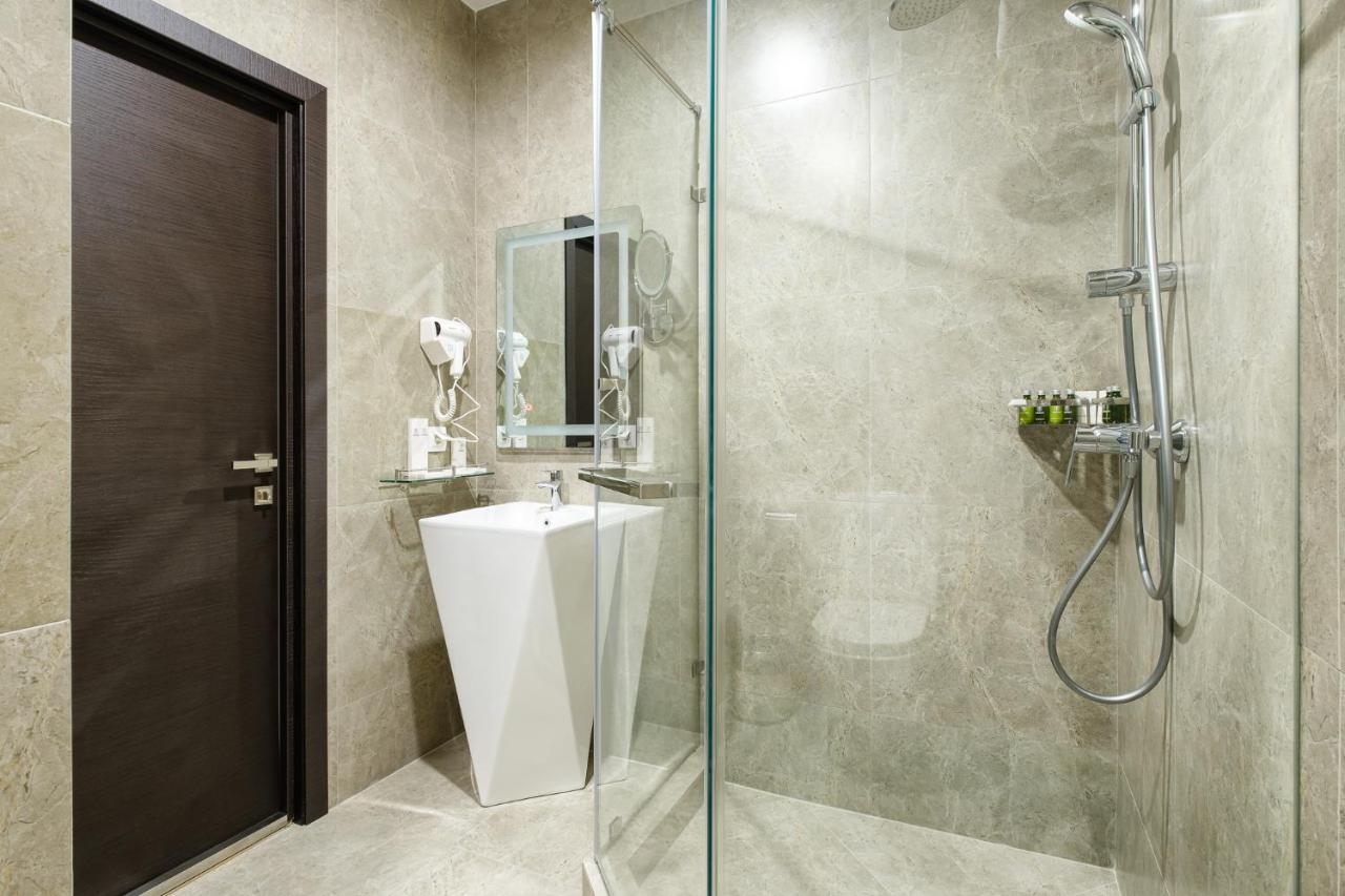 Grand Mildom Hotel Almaty Ngoại thất bức ảnh