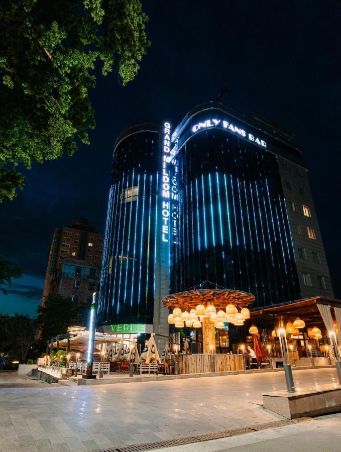Grand Mildom Hotel Almaty Ngoại thất bức ảnh